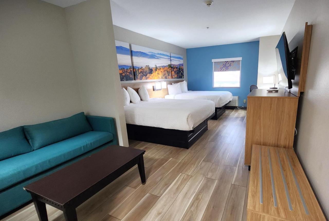 Days Inn & Suites By Wyndham Russellville Exteriér fotografie