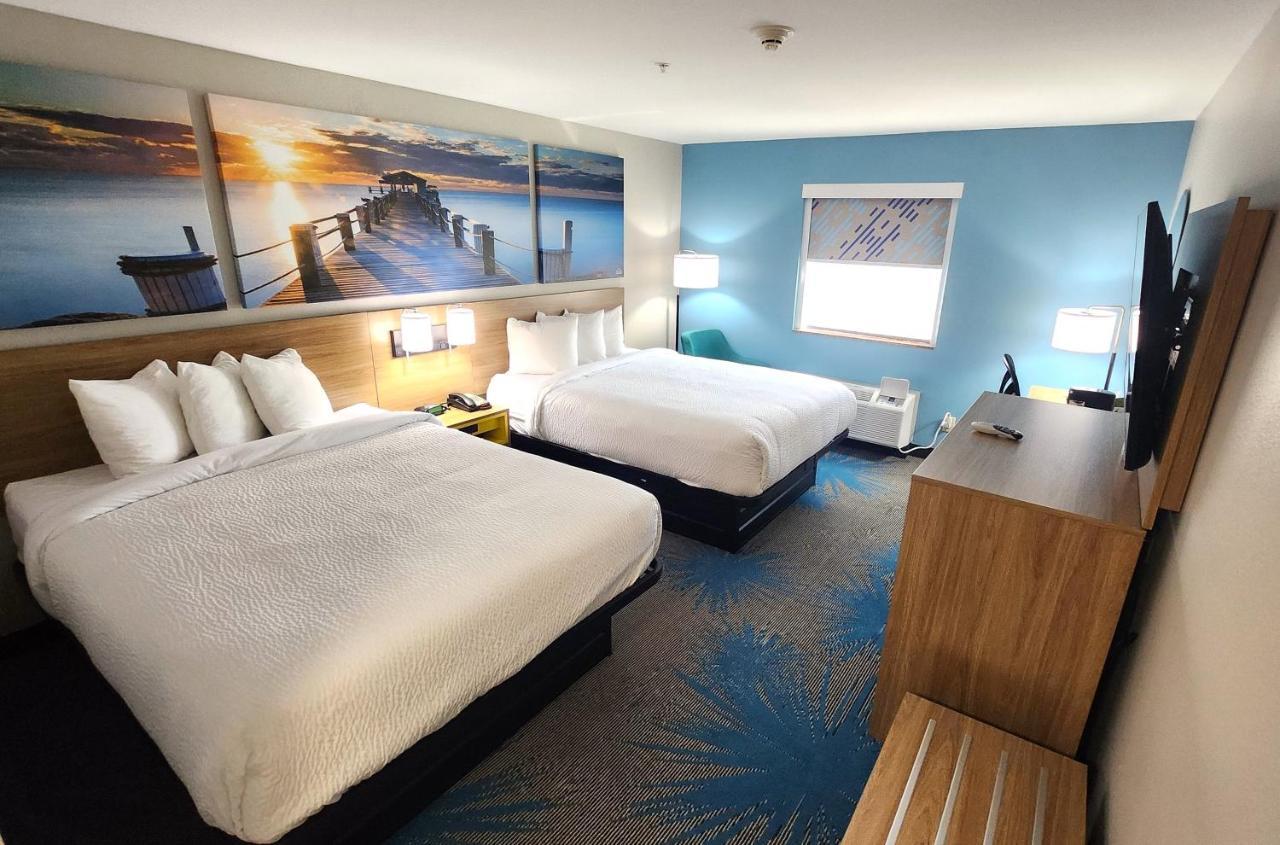 Days Inn & Suites By Wyndham Russellville Exteriér fotografie