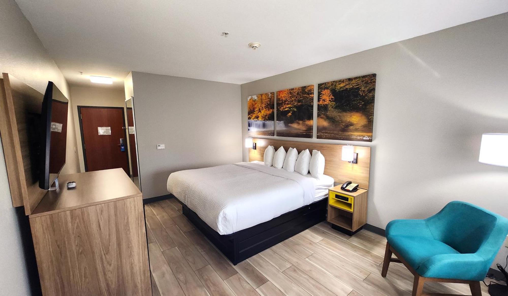 Days Inn & Suites By Wyndham Russellville Exteriér fotografie